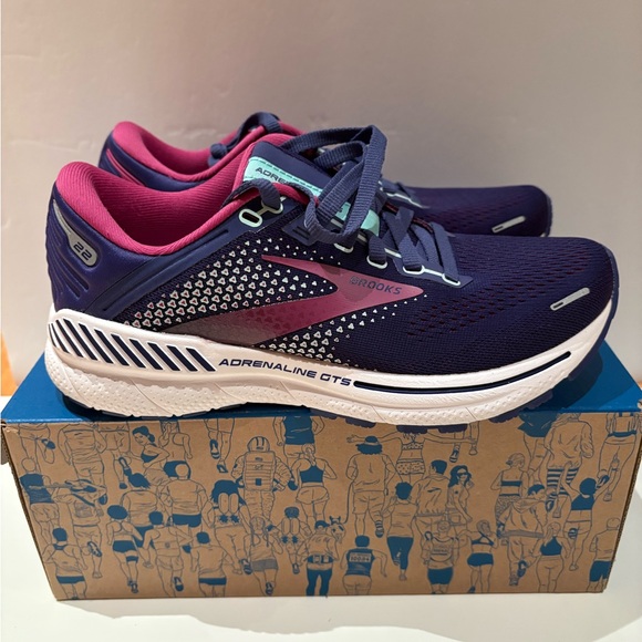 Brooks Women's Adrenaline GTS Running Shoes - Navy and Pink - Picture 3 of 6